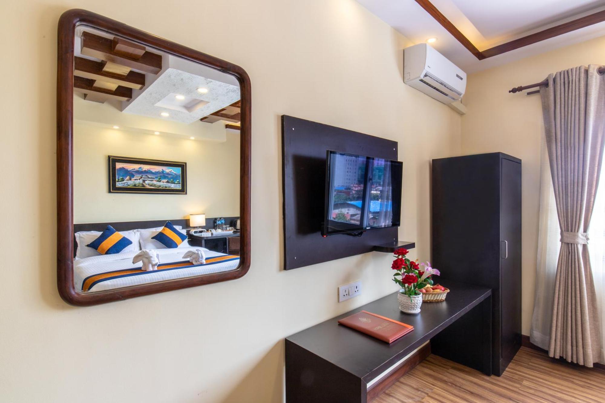 Devo Boutique Hotel Kathmandu Exterior photo